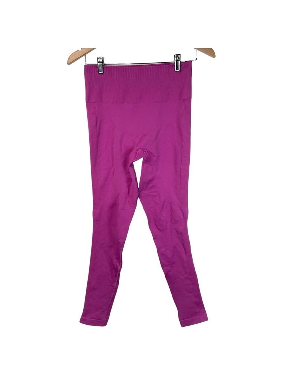 Lululemon Athletica Pink Tights Size 8 Sporty Yoga Pants Leggings